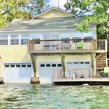 Lake Front Home Near Peek'N Peak
